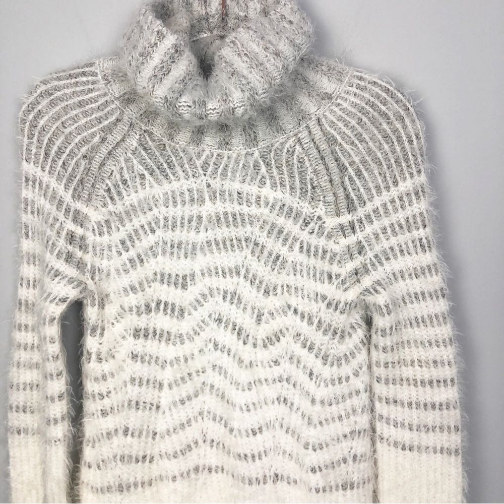 ANTHROPOLOGIE | SLEEPING ON SNOW Shelby Eyelash Sweater Dress Women’s Size XS - Picture 6 of 12